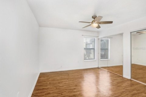 Condo in Tampa, Florida, 1 bedroom  № 1874093 - photo 16