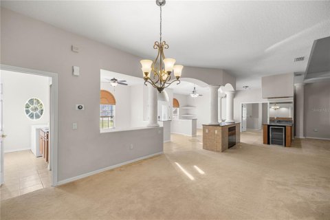 House in Citrus Springs, Florida 4 bedrooms, 319.68 sq.m. № 1899889 - photo 14