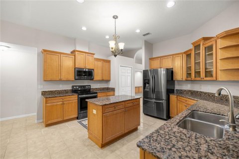 House in Citrus Springs, Florida 4 bedrooms, 319.68 sq.m. № 1899889 - photo 21