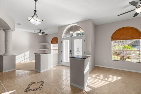 House in Citrus Springs, Florida 4 bedrooms, 319.68 sq.m. № 1899889 - photo 10