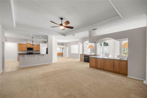 House in Citrus Springs, Florida 4 bedrooms, 319.68 sq.m. № 1899889 - photo 17