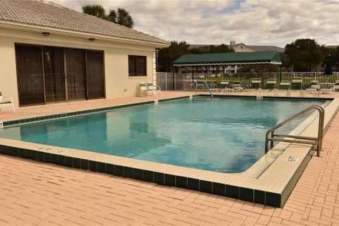 Copropriété à vendre à Boca Raton, Floride: 2 chambres, 128.67 m2 № 1965747 - photo 20