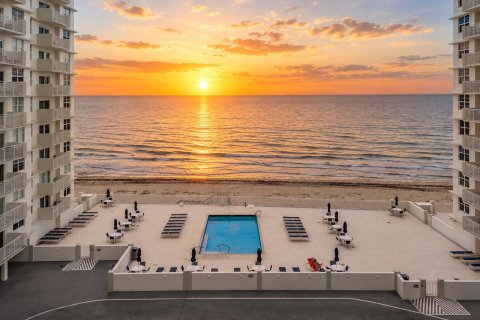 Copropriété à vendre à Highland Beach, Floride: 2 chambres, 102.19 m2 № 2372017 - photo 2