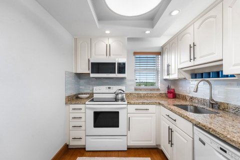 Copropriété à vendre à Highland Beach, Floride: 2 chambres, 102.19 m2 № 2372017 - photo 13