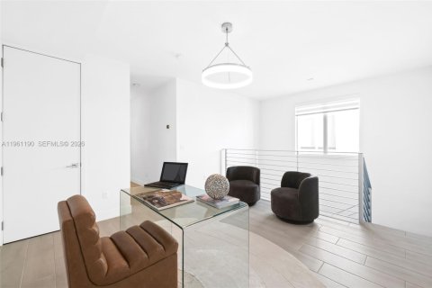 Touwnhouse à vendre à Fort Lauderdale, Floride: 3 chambres, 236.71 m2 № 2023746 - photo 14