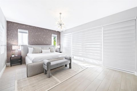 Touwnhouse à vendre à Fort Lauderdale, Floride: 3 chambres, 236.71 m2 № 2023746 - photo 16