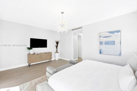 Touwnhouse à vendre à Fort Lauderdale, Floride: 3 chambres, 236.71 m2 № 2023746 - photo 17