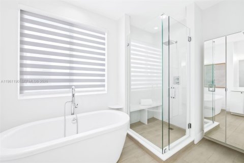 Touwnhouse à vendre à Fort Lauderdale, Floride: 3 chambres, 236.71 m2 № 2023746 - photo 12