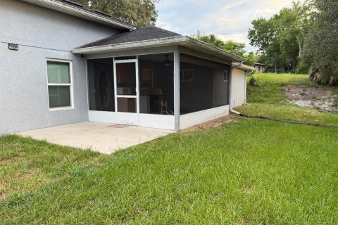 Casa en venta en Deltona, Florida, 3 dormitorios, 146.14 m2 № 2095768 - foto 13
