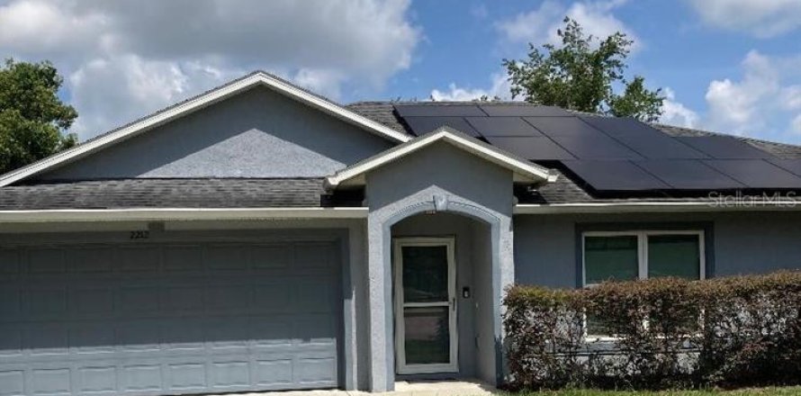 Casa en Deltona, Florida 3 dormitorios, 146.14 m2 № 2095768