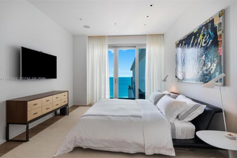 Condo in Miami Beach, Florida, 4 bedrooms  № 2026209 - photo 28