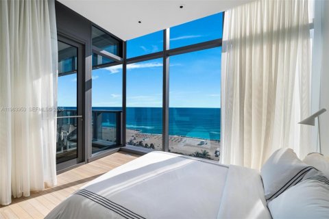 Condo in Miami Beach, Florida, 4 bedrooms  № 2026209 - photo 27