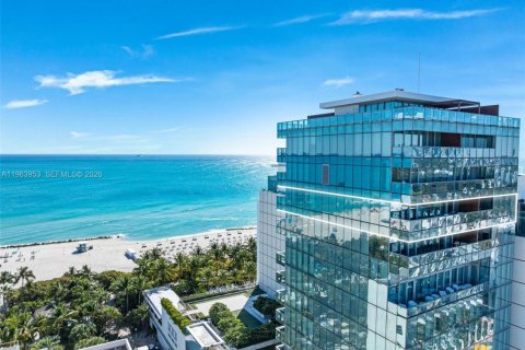 Condo in Miami Beach, Florida, 4 bedrooms  № 2026209 - photo 9