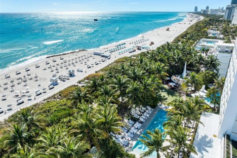 Condo in Miami Beach, Florida, 4 bedrooms  № 2026209 - photo 10