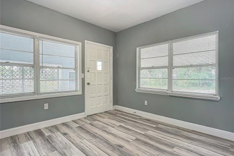 Casa en venta en DeLand, Florida, 3 dormitorios, 178.47 m2 № 1558854 - foto 3
