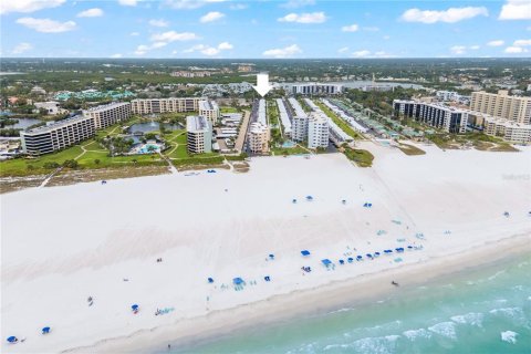 Condo in Sarasota, Florida, 1 bedroom  № 2206894