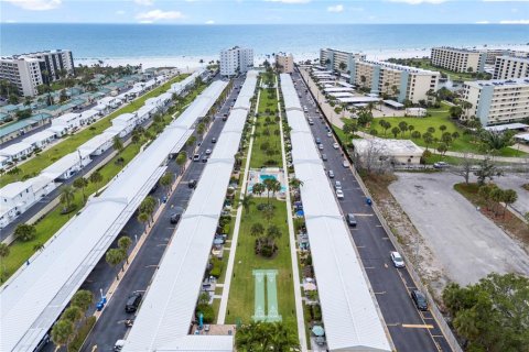 Condo in Sarasota, Florida, 1 bedroom  № 2206894 - photo 22