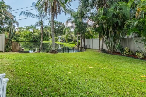 Villa ou maison à vendre à Clearwater, Floride: 3 chambres, 139.17 m2 № 2347102 - photo 29