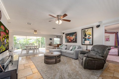 Villa ou maison à vendre à Clearwater, Floride: 3 chambres, 139.17 m2 № 2347102 - photo 4
