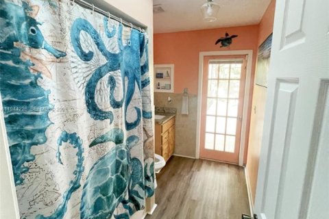 House in Port St. Lucie, Florida 3 bedrooms, 129.51 sq.m. № 2001611 - photo 25