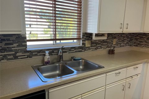 Casa en venta en Summerfield, Florida, 2 dormitorios, 120.4 m2 № 1523740 - foto 17