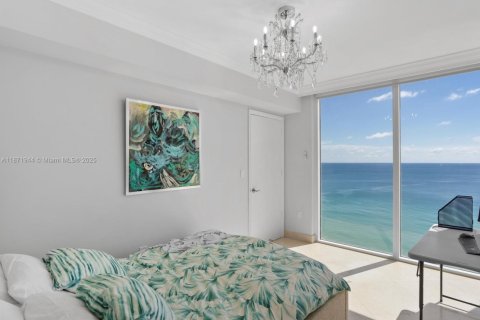 Condo in Sunny Isles Beach, Florida, 3 bedrooms  № 1925138 - photo 21