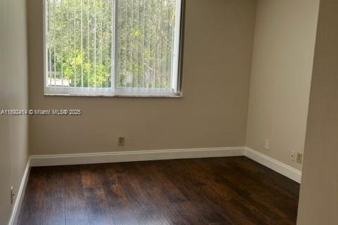 Condo in Plantation, Florida, 2 bedrooms  № 1944949 - photo 7