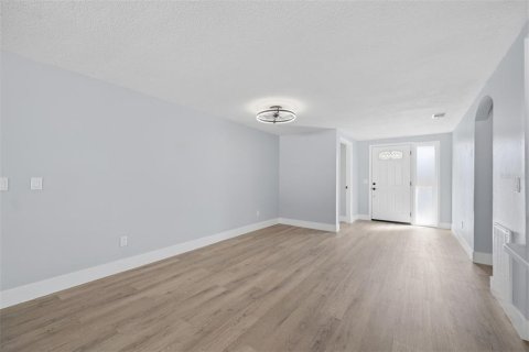 Villa ou maison à vendre à Port Richey, Floride: 3 chambres, 140.38 m2 № 2434462 - photo 9