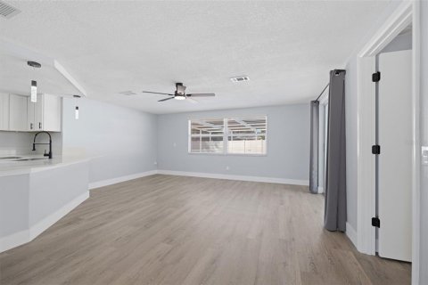 Villa ou maison à vendre à Port Richey, Floride: 3 chambres, 140.38 m2 № 2434462 - photo 20