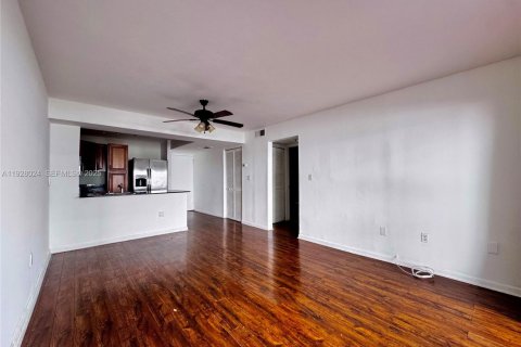 Copropriété à vendre à Miami Beach, Floride: 1 chambre, 51.47 m2 № 1988252 - photo 3