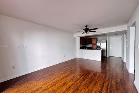 Copropriété à vendre à Miami Beach, Floride: 1 chambre, 51.47 m2 № 1988252 - photo 1