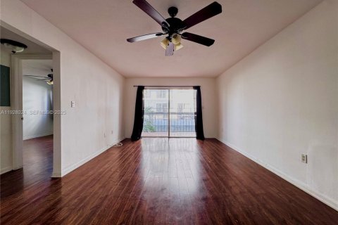 Copropriété à vendre à Miami Beach, Floride: 1 chambre, 51.47 m2 № 1988252 - photo 5