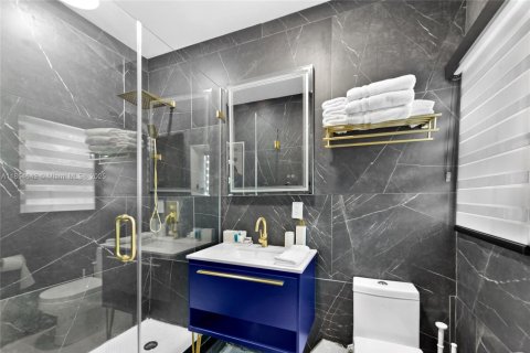 Apartamento en alquiler en Tavernier, Florida, 1 dormitorio, 815.12 m2 № 1981273 - foto 6