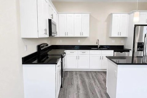 Touwnhouse à vendre à Tampa, Floride: 3 chambres, 178.19 m2 № 2133411 - photo 10