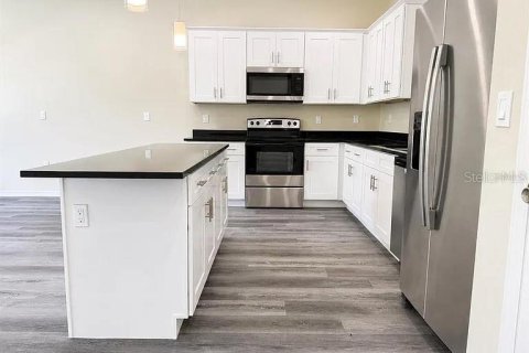 Touwnhouse à vendre à Tampa, Floride: 3 chambres, 178.19 m2 № 2133411 - photo 8