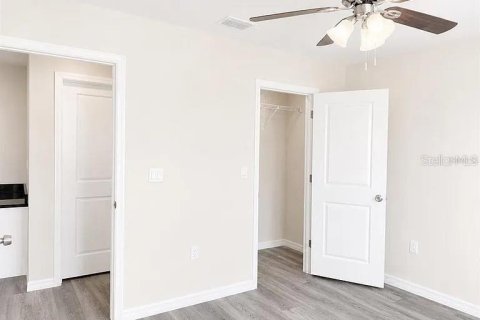 Touwnhouse à vendre à Tampa, Floride: 3 chambres, 178.19 m2 № 2133411 - photo 13