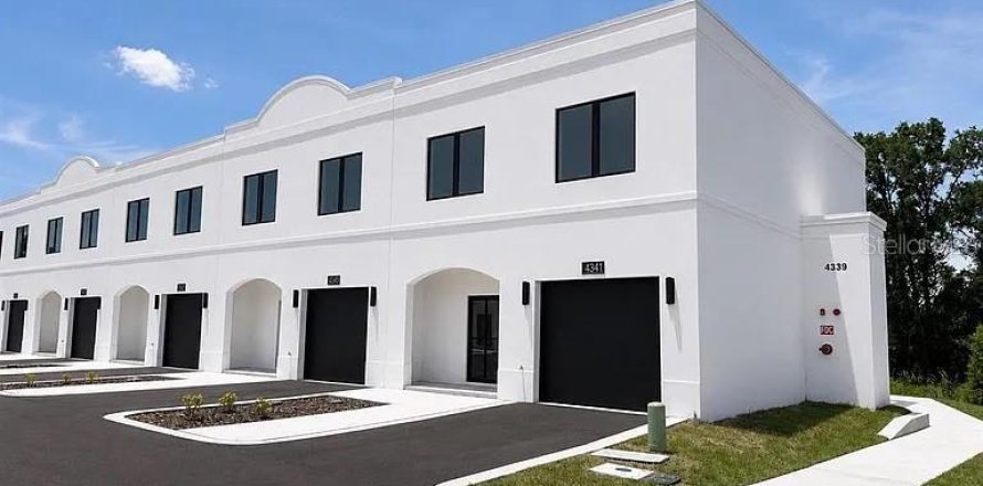 Touwnhouse à Tampa, Floride 3 chambres, 178.19 m2 № 2133411