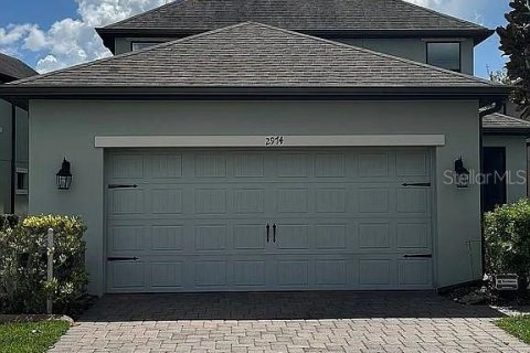 House in Odessa, Florida 3 bedrooms, 227.24 sq.m. № 1918888 - photo 2