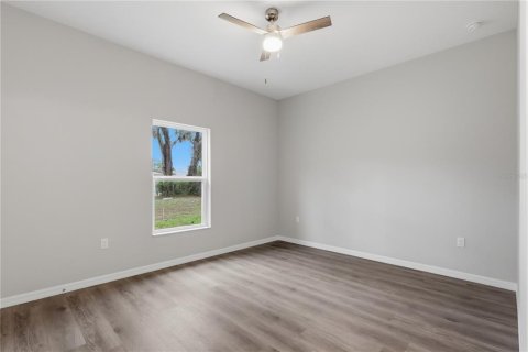 Villa ou maison à vendre à Tampa, Floride: 3 chambres, 116.22 m2 № 2201258 - photo 10