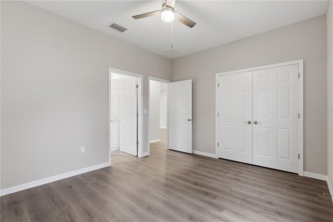 Villa ou maison à vendre à Tampa, Floride: 3 chambres, 116.22 m2 № 2201258 - photo 11