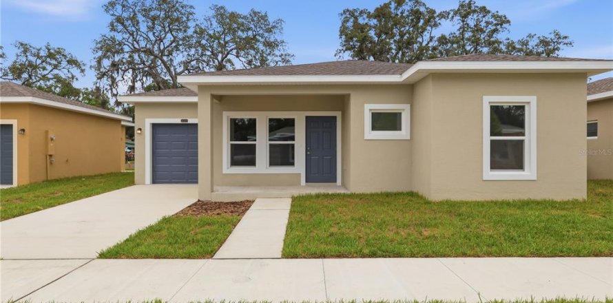 Villa ou maison à Tampa, Floride 3 chambres, 116.22 m2 № 2201258