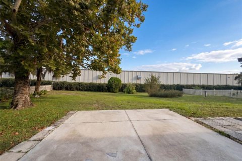 Villa ou maison à vendre à Ocala, Floride: 3 chambres, 165.55 m2 № 2414045 - photo 21