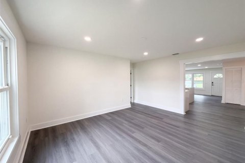 Villa ou maison à vendre à Ocala, Floride: 3 chambres, 165.55 m2 № 2414045 - photo 9