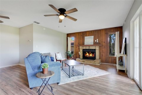 Appartement à louer à DeLand, Floride: 2 chambres, 99.96 m2 № 1808443 - photo 4