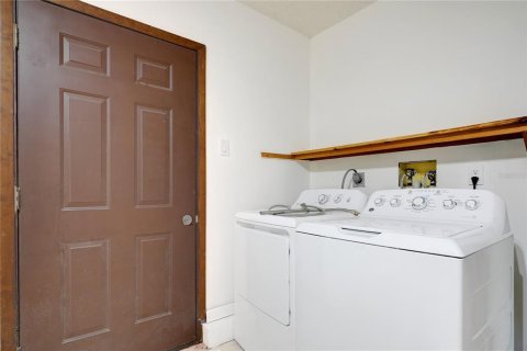 Appartement à louer à DeLand, Floride: 2 chambres, 99.96 m2 № 1808443 - photo 26