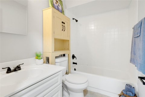Appartement à louer à DeLand, Floride: 2 chambres, 99.96 m2 № 1808443 - photo 24