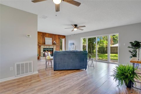 Appartement à louer à DeLand, Floride: 2 chambres, 99.96 m2 № 1808443 - photo 10