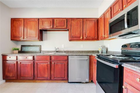 Appartement à louer à DeLand, Floride: 2 chambres, 99.96 m2 № 1808443 - photo 16