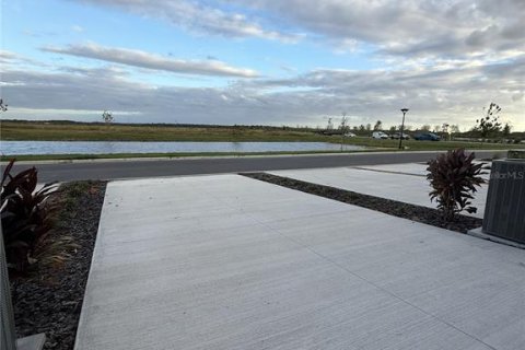 Touwnhouse à louer à Kissimmee, Floride: 3 chambres, 143.81 m2 № 2429240 - photo 4