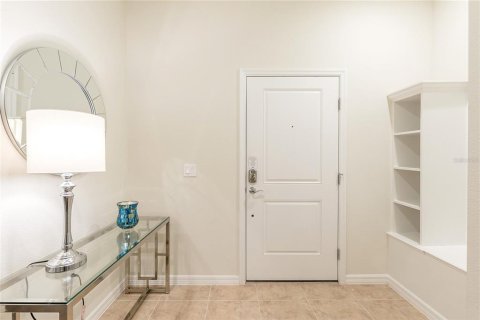 Townhouse in Davenport, Florida 5 bedrooms, 192.87 sq.m. № 1853450 - photo 19